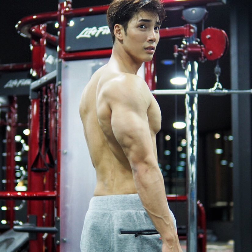 denkun_cute boy back
