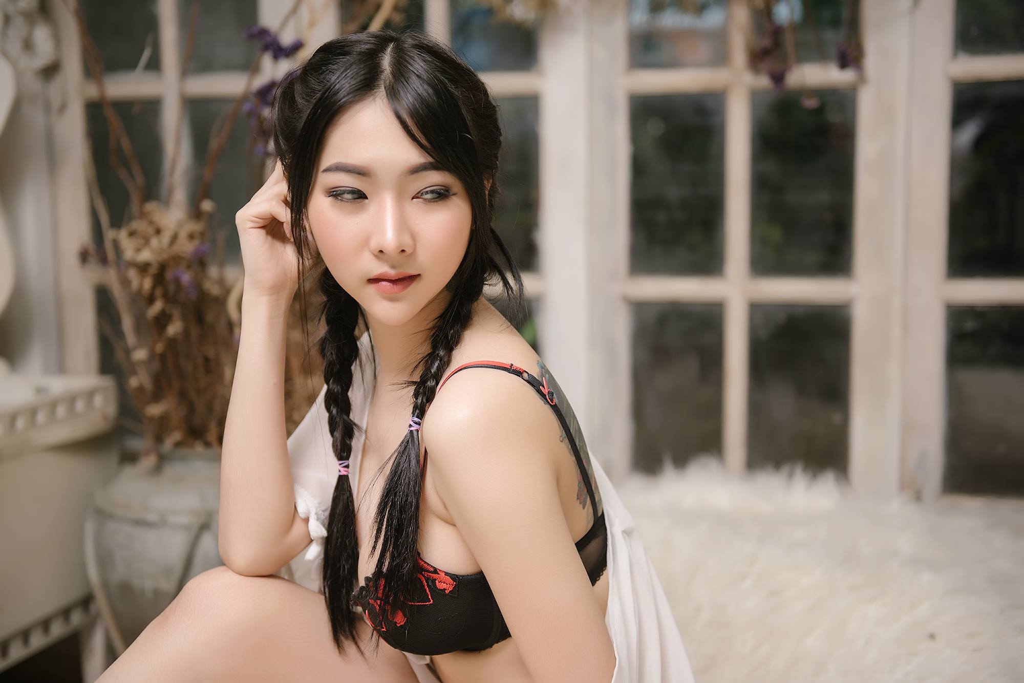 alissara_see red cute