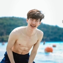 เบนซ์ ณัฐพงศ์ 001