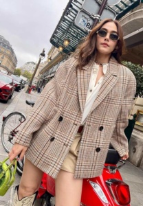 ชมพู่ อารยา เอฮาร์เก็ต