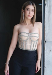 เอมี่ กลิ่นประทุม