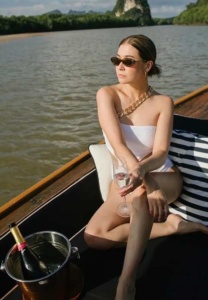 เอมี่ กลิ่นประทุม