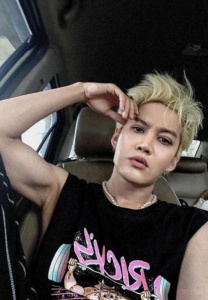 กอล์ฟ-พิชญะ-กลอ์ฟ-พิชญะ