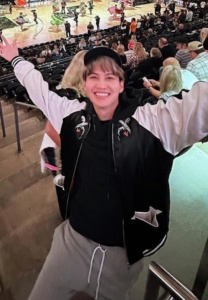 กอล์ฟ พิชญะ-หลุ่มแบดบอย