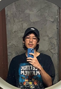 ทู-สิราษฎร์--เสื้อดำ