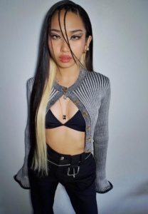 มิลลิ-นักร้องดัง