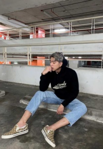 ไบร์ท-นรภัทร---รถ