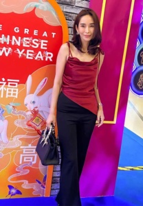 พลอยลี่-ฉัตรญาดา-นางแบบแซ่บ