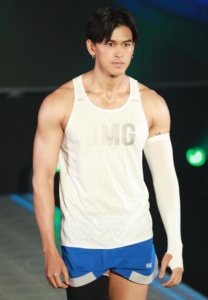 ฟิล์ม-จิรายุ-ดารากล้ามแน่น