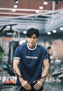 ฟิล์ม-จิรายุ-ดาราออกกำลังกาย