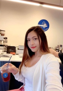 มะนาว-มณียา-เน็ตไอดอลดื่มน้ำ