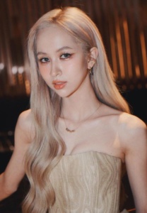 แฮนน่า-โรสเซ็นบรูม-สวยเก่ง