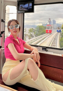 Justsamile-สวยฉ่ำ