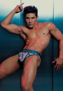 นัท-ณัฐพล-color