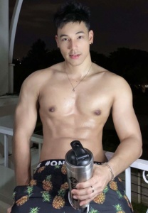 มาร์ค mz mkz-หนุ่มมาก