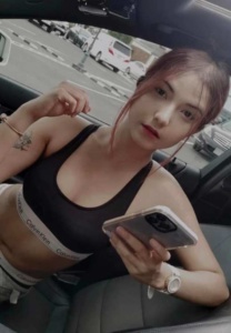 Yanna-Davud-Benz Yanna-Davud-Benz