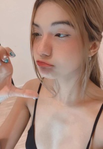 Yanna-Davud-mouth Yanna-Davud-mouth