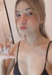 Yanna-Davud-nail Yanna-Davud-nail