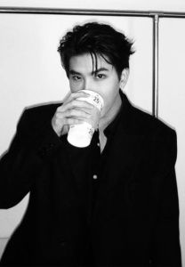 ข้าวตัง-ธนวัฒน์-หน้าเป๊ะ