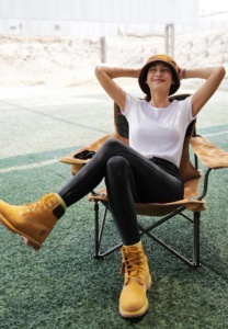 นาว-ทิสานาฏ-ดาราเป๊ะ