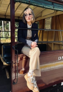 นาว-ทิสานาฏ-สดใส