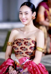 นาว-ทิสานาฏ-สวยสุด