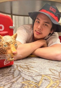 พีช-พชร-ลีโอ