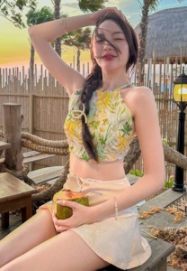 Influencer-pimmmmss-striking