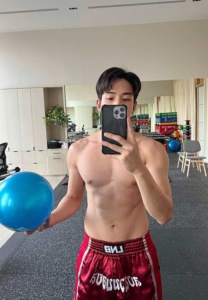 วิคเตอร์-ชัชชวิศ-(3)