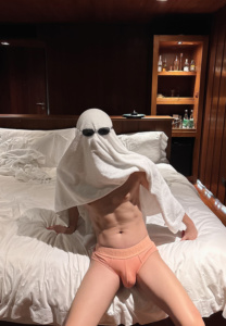 Diamond-(8) Diamond-(8)