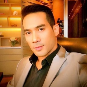 ตุ้ย-ธีรภัทร์-(1)