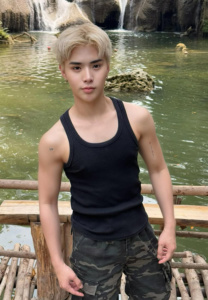 Surf-Phanthakan-(10)