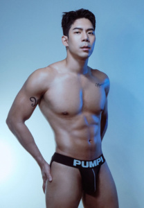 famousfame-(7) famousfame-(7)