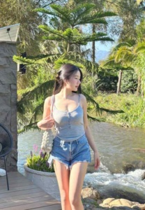 Pimpika-Janngam-035-Elegant