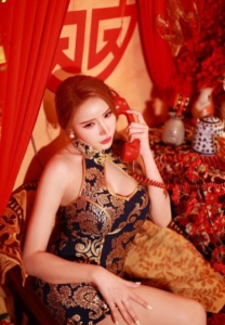 Khulthira-W-034-Radiant