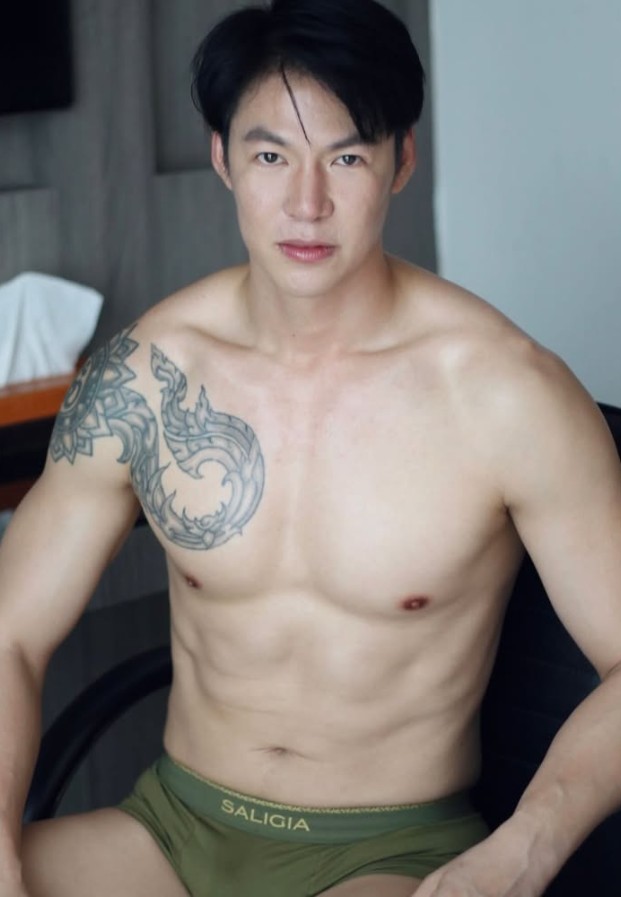 Pattawee-020-Attractive