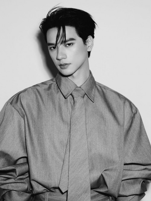 เก่ง หฤษฎ์ ภาพประกอบจากช่องทางทางการ ลำดับที่ 2